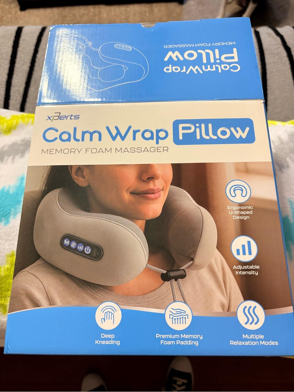 Calm Wrap Pillow Memory Foam Massager - Gray/Pink